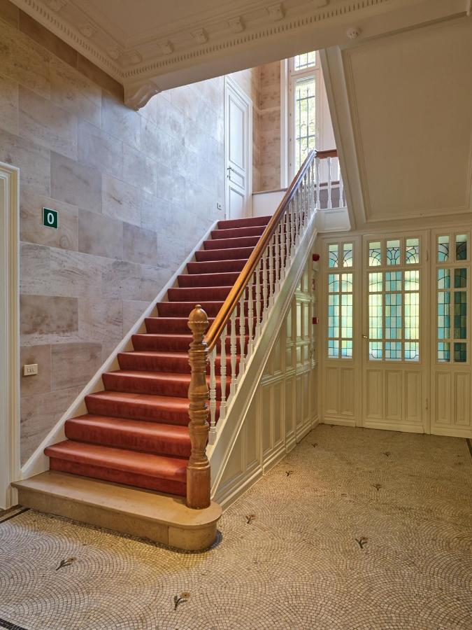 Boutique Hotel Ter Wallen イゼゲム エクステリア 写真